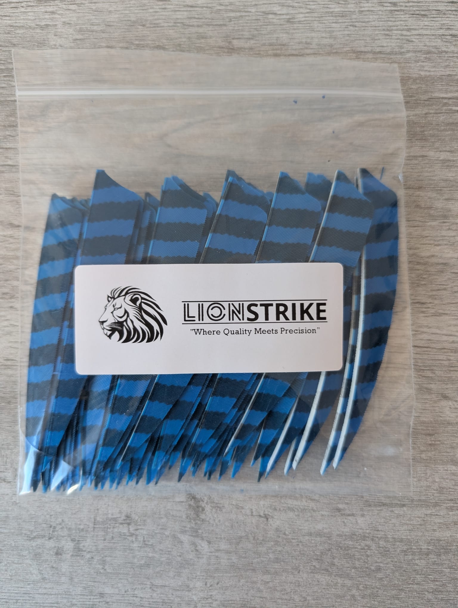 Veren LionStrike 'Shielded' 4" Barred - 50st.